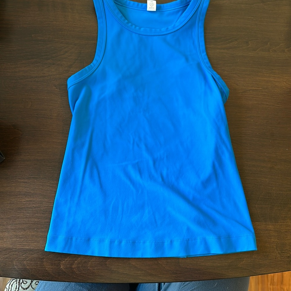 Lululemon racer back tank size 2. Bright blue